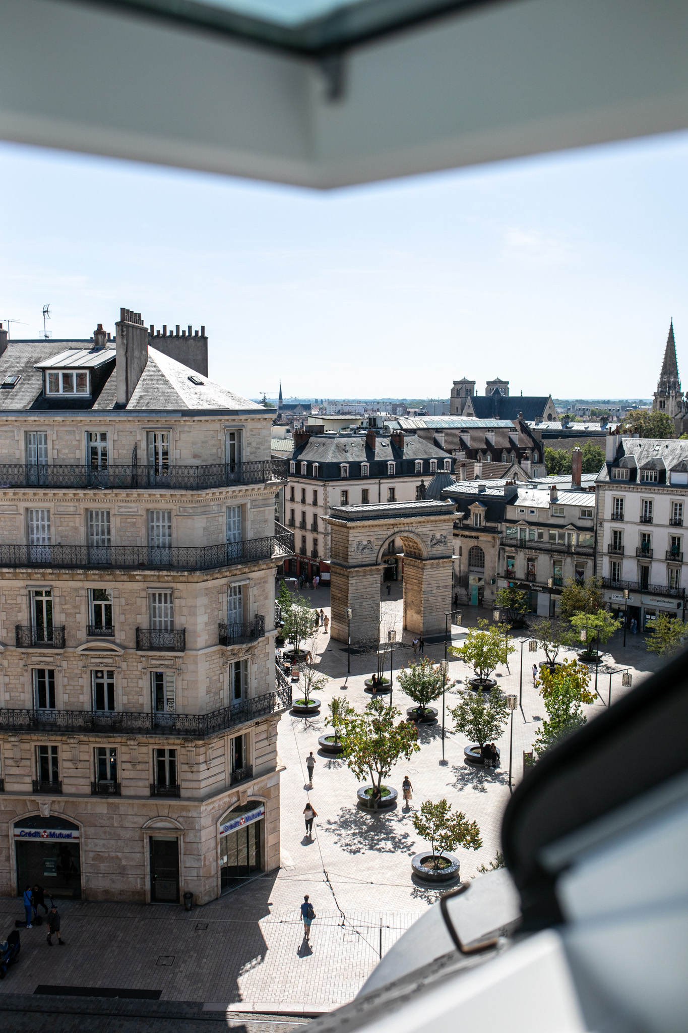 image présentation : Suite Montrachet : l&rsquo;Apogée du Luxe à Dijon 